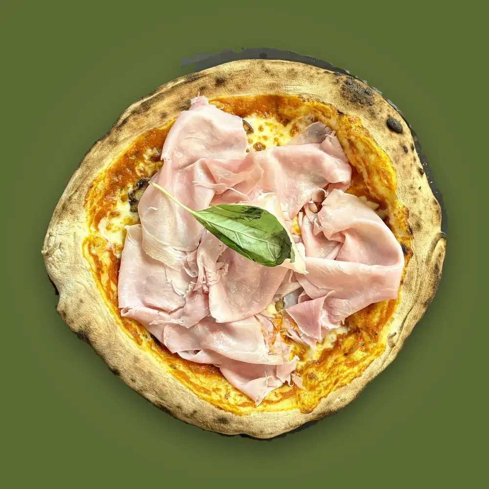 Pizza Signora Regina — sauce tomate, mozzarella fior di latte, champignons de Paris, jambon blanc
