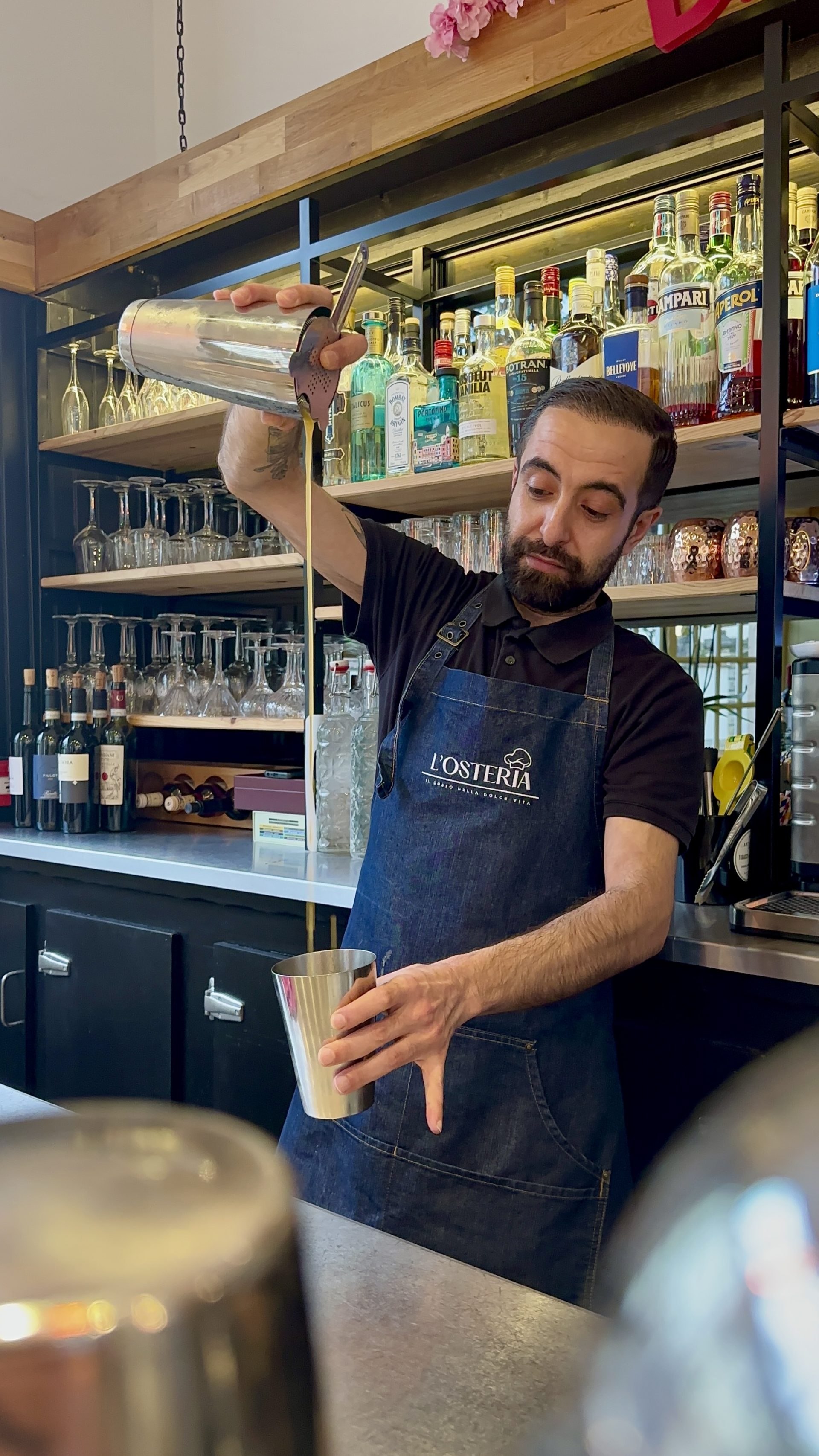 Cocktail avec fruit de la passion